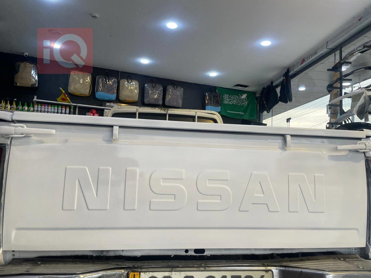 نيسان بيك اب